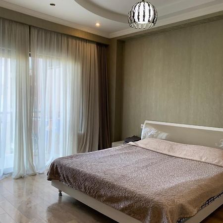 Apartment In The New City Tbilisi Exteriör bild